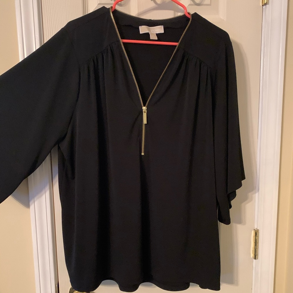 Michael Kors Zip top